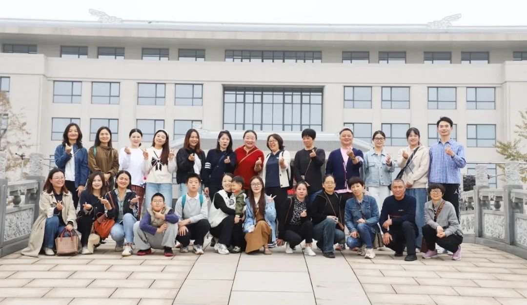 索求艺术殿堂，共筑童梦未来 | 圣地雅歌幼儿园至浙江杨艺团建纪实